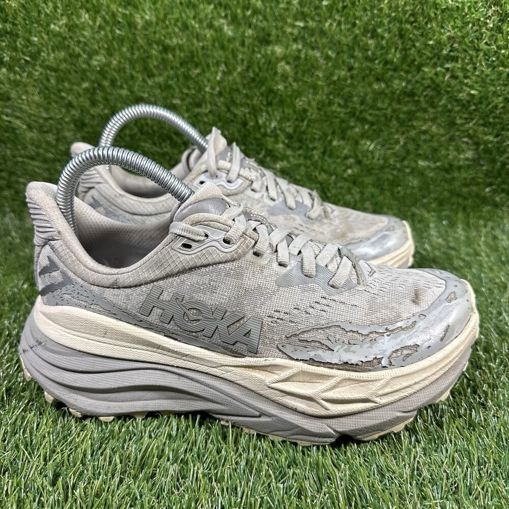 Hoka One One Women Size 6B Stinson 7 Trail Running Sneaker Grey/Silver/White